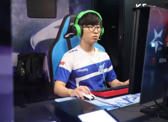 相对不为人 相对不为人